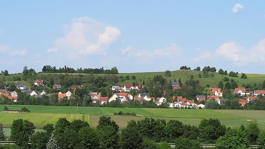 Landschaftlich wunderbar gelegen ist Bubenheim im Norden des Treuchtlinger Stadtgebiets.