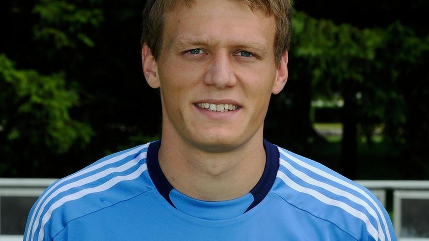 Tor: Alexander Stephan (30) ist eine treue Seele, schließlich stieß er schon als Neunjähriger zum Club. Zum Spielersteckbrief .