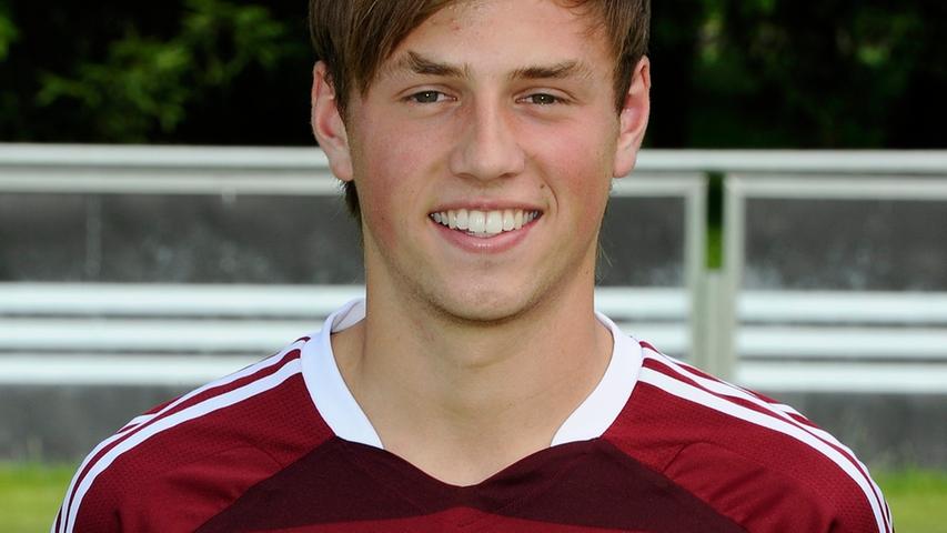 Mittelfeld: Julian Wießmeier (31) markierte bei seinem Bundesliga-Debüt in Hannover gleich den ersten Treffer. Zum Spielersteckbrief .