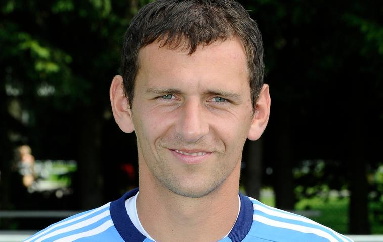 Tor: Raphael Schäfer (1) ist die unumstrittene Nummer eins im Nürnberger Gehäuse und in der Saison 2011/12 zugleich wieder Mannschaftskapitän des 1. FCN. Zum Spielersteckbrief .