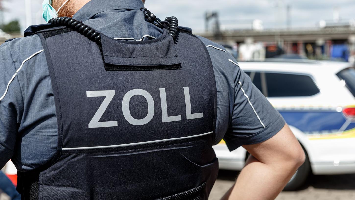 Die Zollbeamten hatten den richtigen Riecher. Die Zollbeamten hatten den richtigen Riecher.