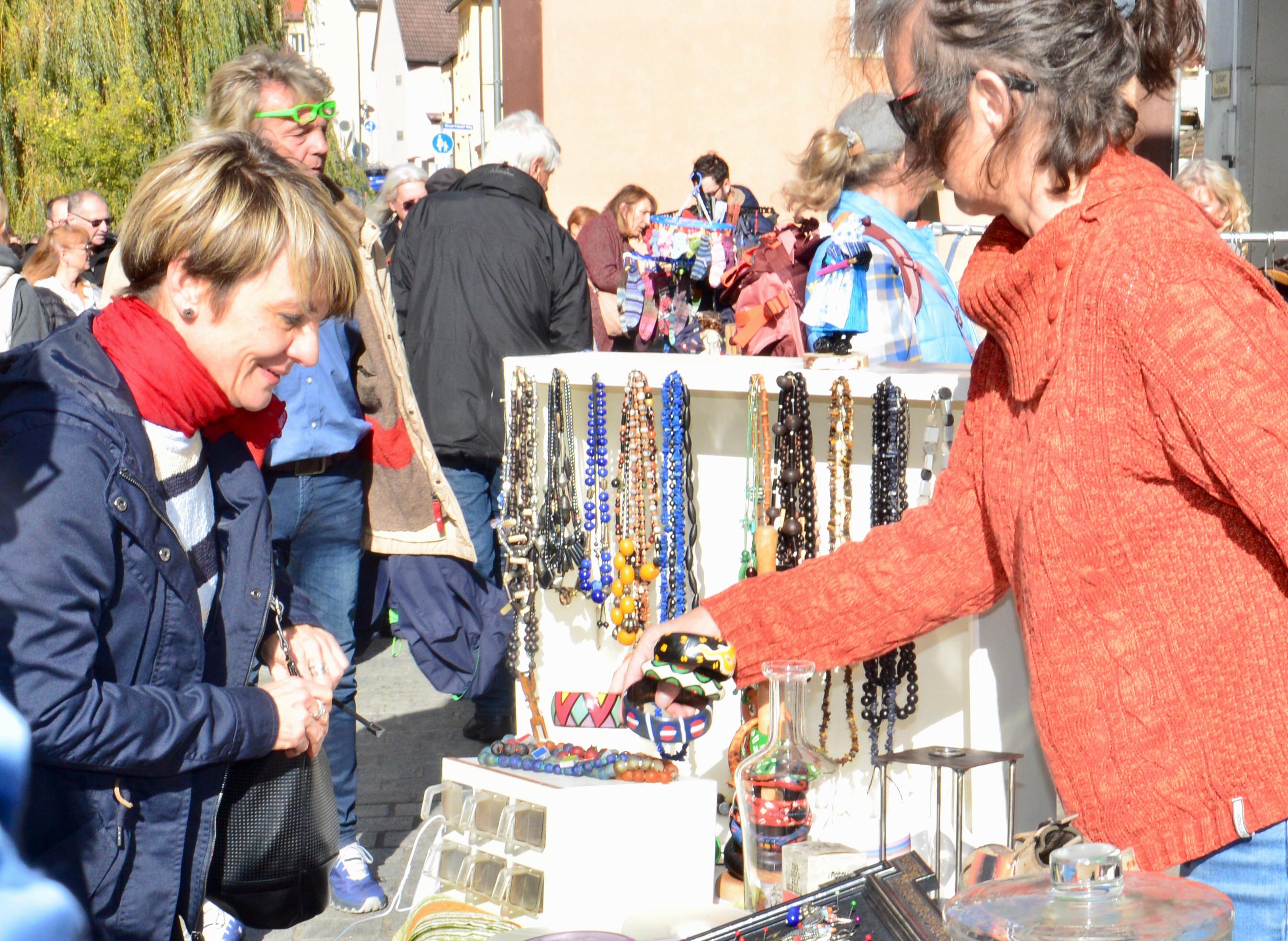 Super Wetter, rekordverdächtige Besuchermassen: Eindrücke von "Schwabach trempelt" 2023.