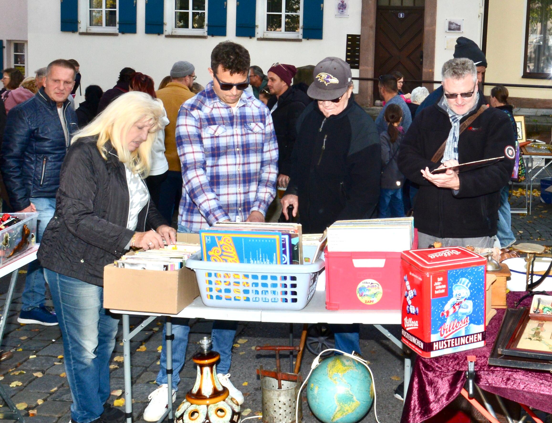 Super Wetter, rekordverdächtige Besuchermassen: Eindrücke von "Schwabach trempelt" 2023.