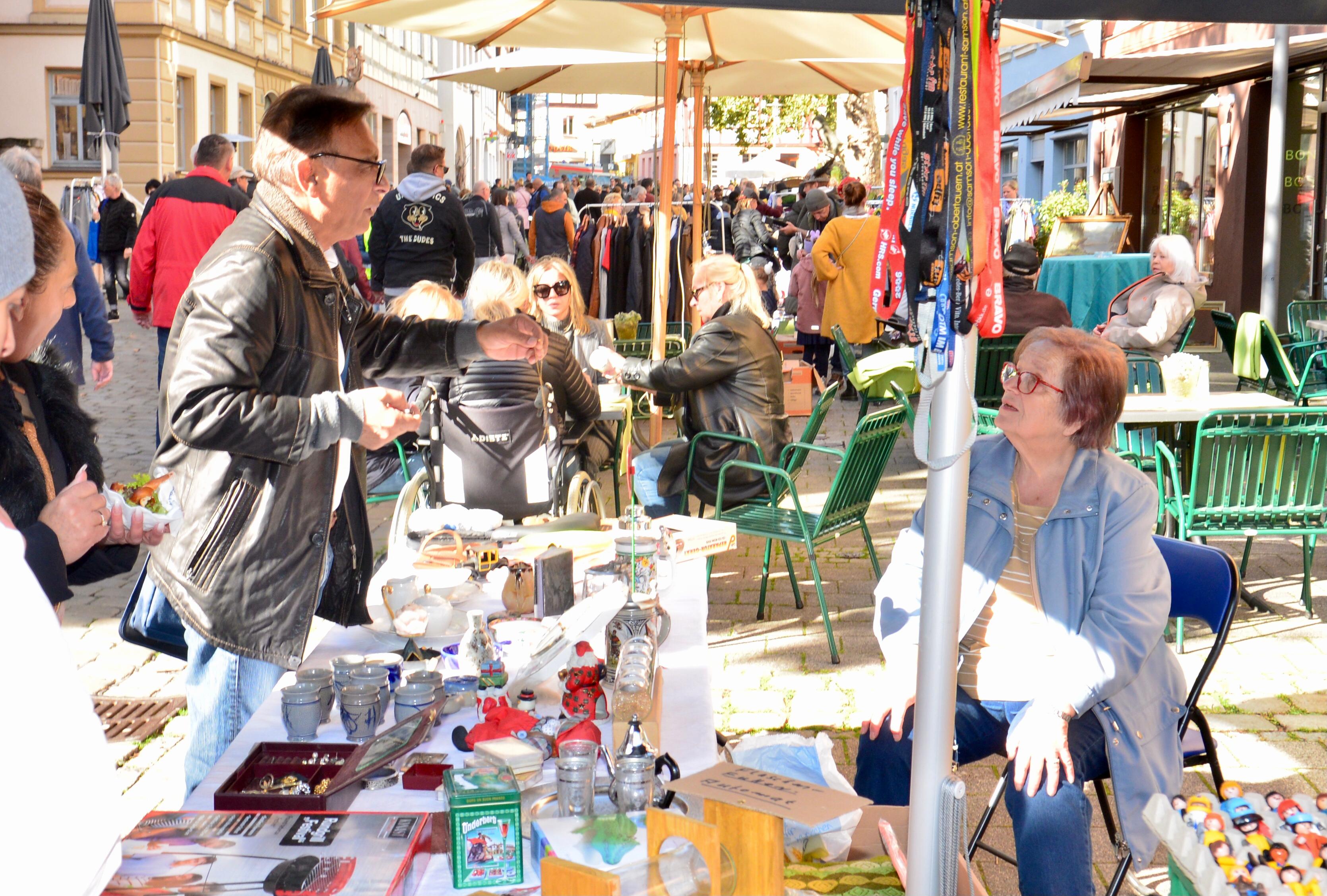Super Wetter, rekordverdächtige Besuchermassen: Eindrücke von "Schwabach trempelt" 2023.