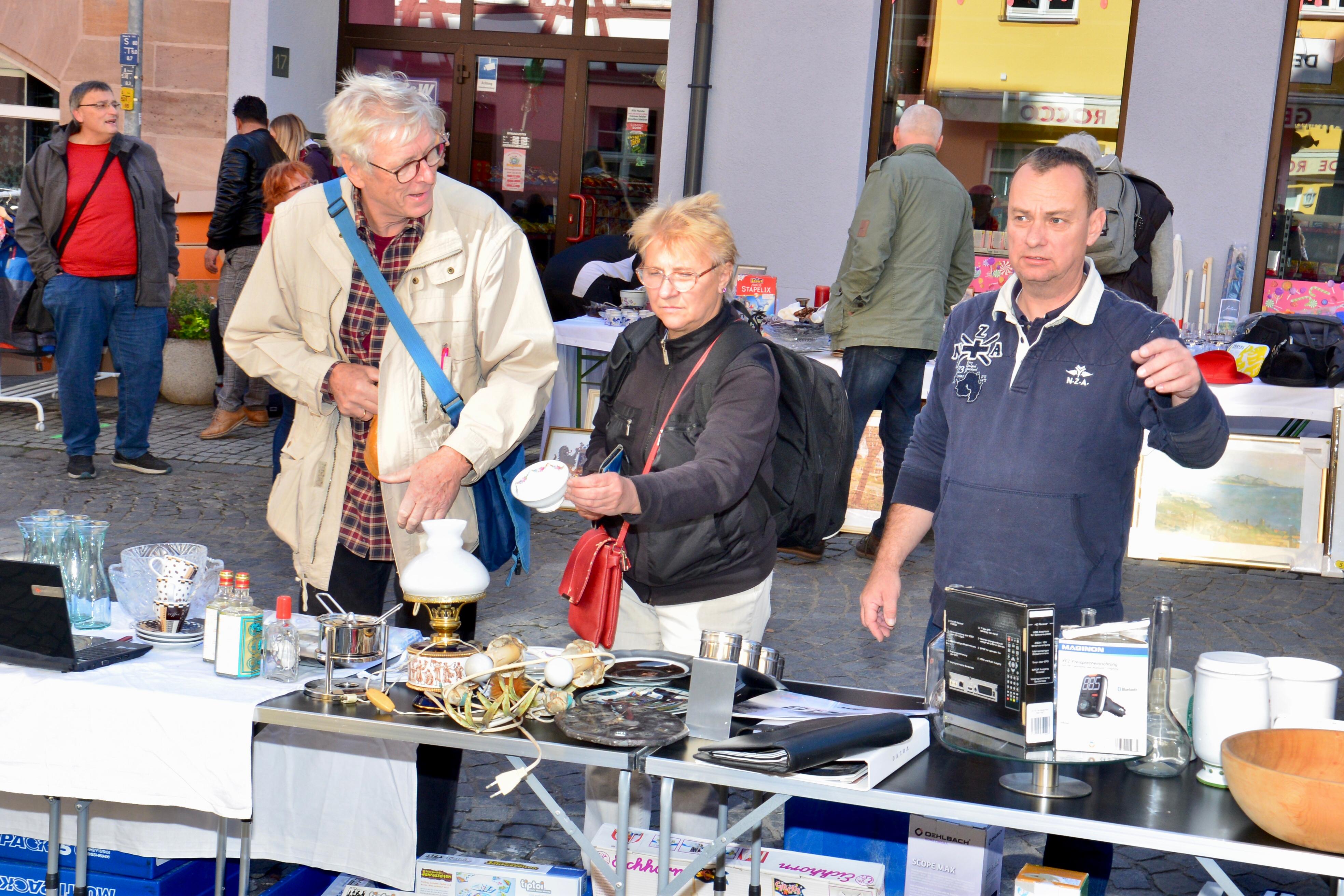 Super Wetter, rekordverdächtige Besuchermassen: Eindrücke von "Schwabach trempelt" 2023.