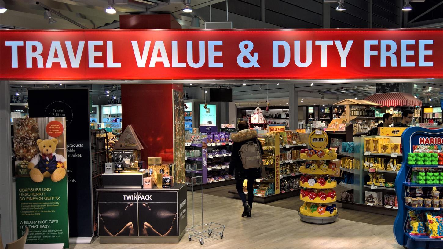 Die Shoppingwelt am Flughafen Nürnberg soll bald anders aussehen. Ein offenes Konzept mit mehr Komfort für die Reisenden ist geplant. Die Shoppingwelt am Flughafen Nürnberg soll bald anders aussehen. Ein offenes Konzept mit mehr Komfort für die Reisenden ist geplant.