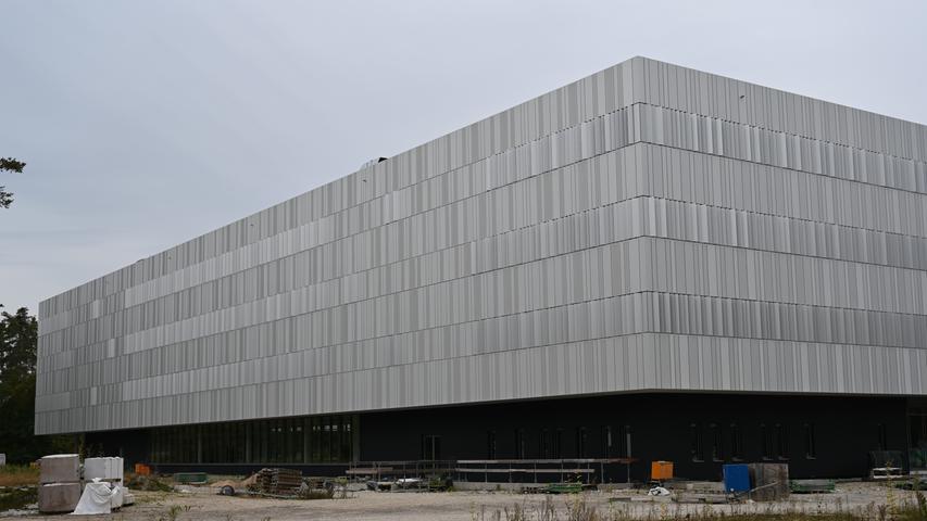 Das zukünftige Herzstück der Rother Kaserne: Das Lehrsaalgebäude der Offizierschule der Luftwaffe.