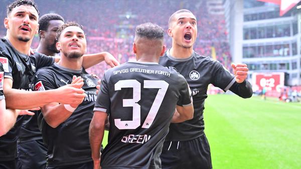 1. FC Kaiserslautern - SpVgg Greuther Fürth