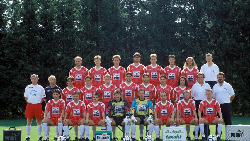 Mit diesem Aufgebot nahm der Altmeister aus Nürnberg die Bundesliga-Saison 1993/94 in Angriff.