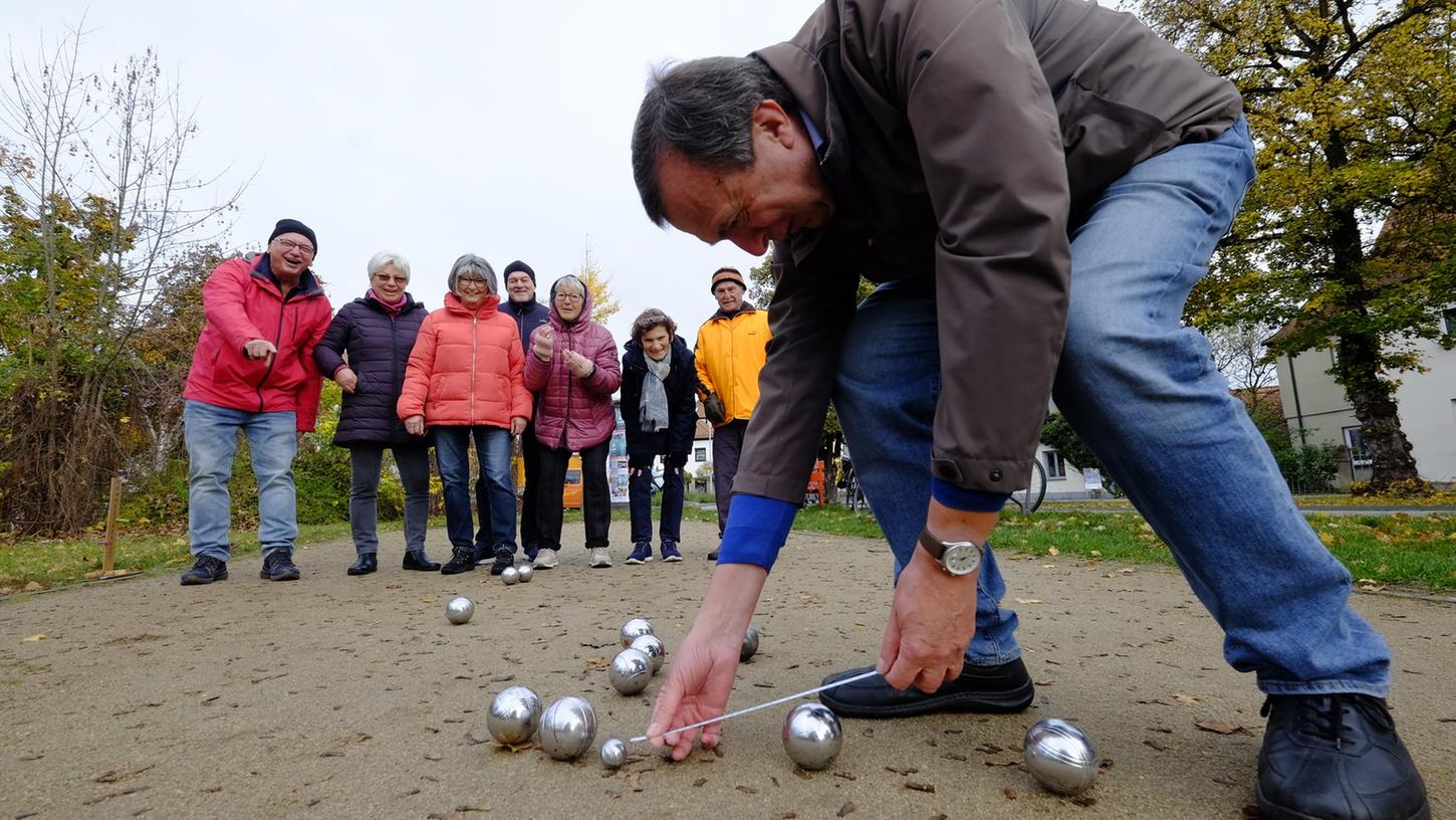 Jeder Zentimeter zählt: Novembersport mitten in Herzogenaurach. Jeder Zentimeter zählt: Novembersport mitten in Herzogenaurach.