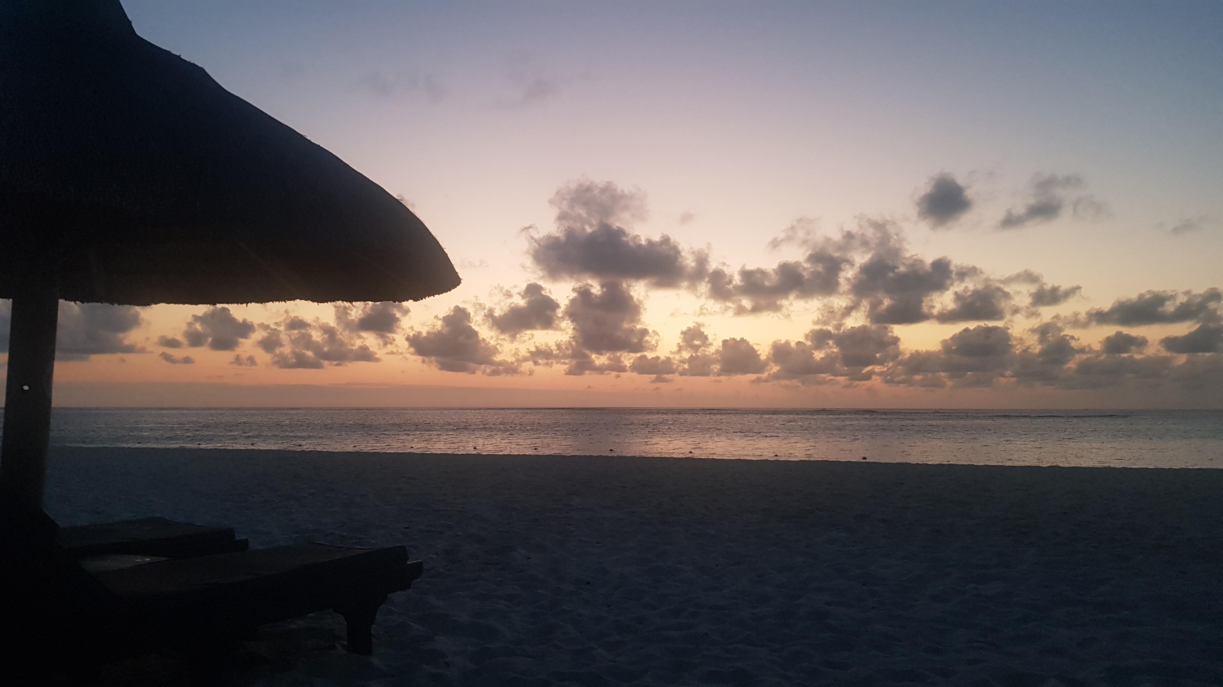 In jedem Fall ist die Zeit, in der der Tag die Nacht küsst, einmalig schön.