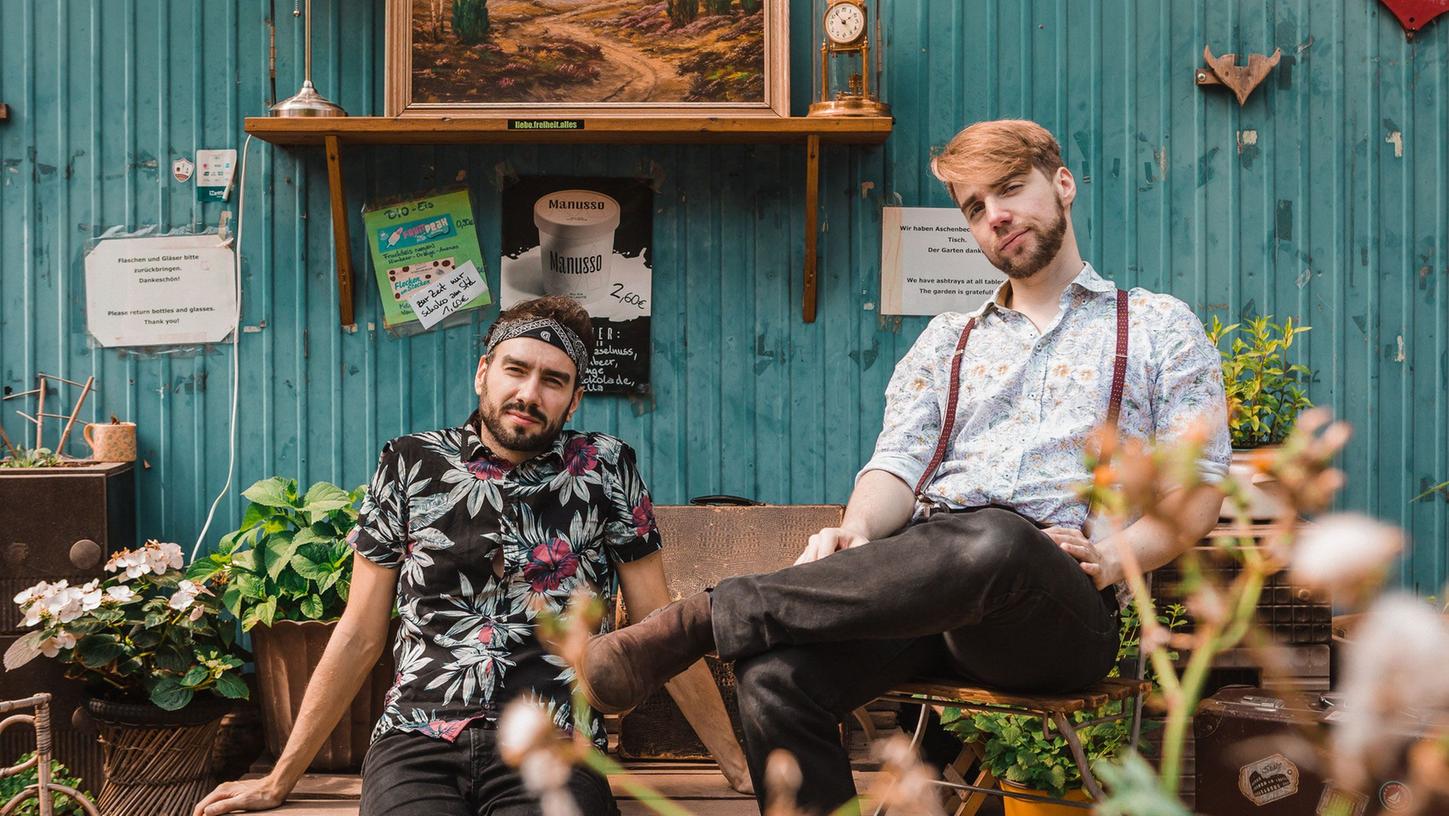 Die Indie-Deutschfolk-Band Jante kommt zu einem Auftritt nach Weißenburg. Eingefädelt hat das Reimnacht-Organisator Jens Hoffmann. Die Indie-Deutschfolk-Band Jante kommt zu einem Auftritt nach Weißenburg. Eingefädelt hat das Reimnacht-Organisator Jens Hoffmann.