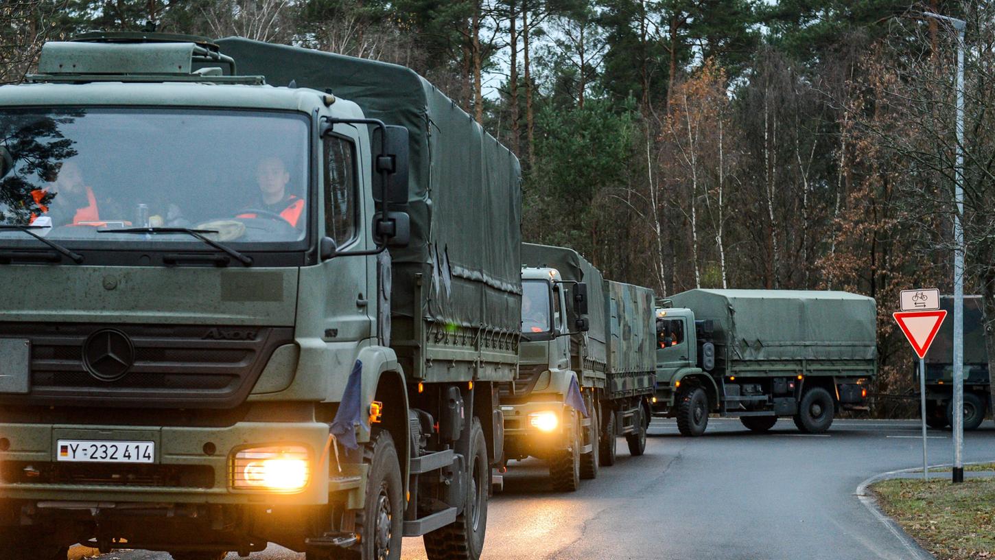 Die Bundeswehr bittet alle Verkehrsteilnehmer um Rücksicht (Symbolbild). Die Bundeswehr bittet alle Verkehrsteilnehmer um Rücksicht (Symbolbild).