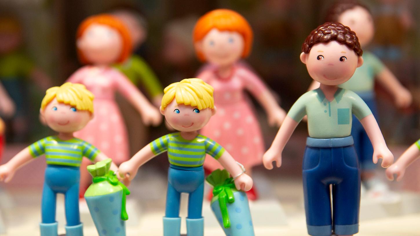 Der Spielwarenladen galt in der Mainstadt als Touristenmagnet. Doch bald ist für immer Schluss, das beliebte Geschäft wird seine Tore endgültig schließen Der Spielwarenladen galt in der Mainstadt als Touristenmagnet. Doch bald ist für immer Schluss, das beliebte Geschäft wird seine Tore endgültig schließen