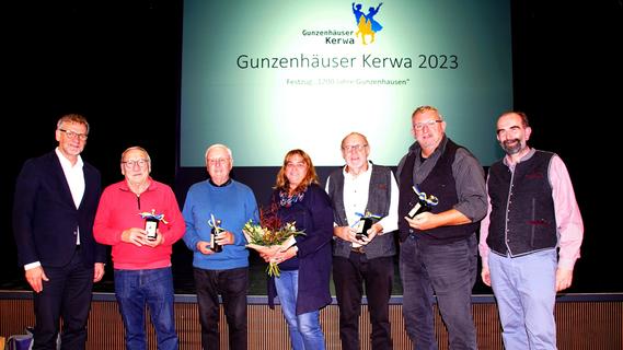 Bürgermeister Fitz würdigt Engagement der Kirchweih-Mitarbeiter: Zwei Kästen Freibier für alle