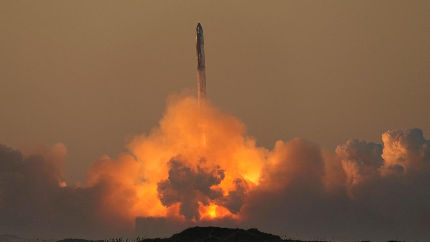 SpaceX's Mega-Rakete "Starship" startet zu einem Testflug. Der Test konnte allerdings erneut nicht abgeschlossen werden.