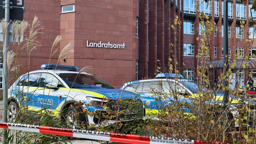Zwei Verdächtige nach bundesweiter Serie von Hamas-Bombendrohungen ermittelt - auch Fälle in Bayern Zwei Verdächtige nach bundesweiter Serie von Hamas-Bombendrohungen ermittelt - auch Fälle in Bayern
