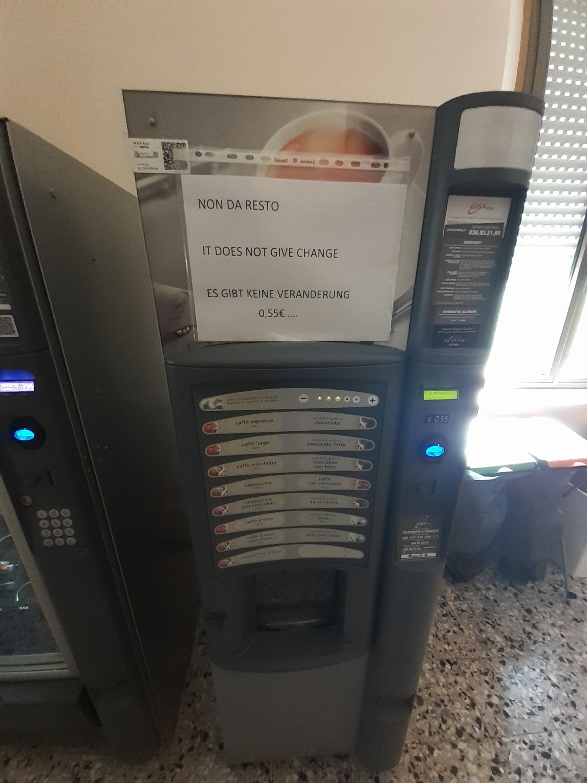 Dieses traurige Fazit hing an einem Kaffeeautomaten in Brescia - gesehen von Roland Blinzler aus Nürnberg. Alle Bilder der letzten Jahre unserer lustigen Deutschübersetzungen finden Sie hier.