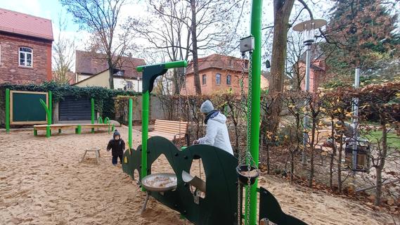 Spielplatz im Schwabacher Apothekersgarten ist wieder geöffnet - mit einigen Veränderungen