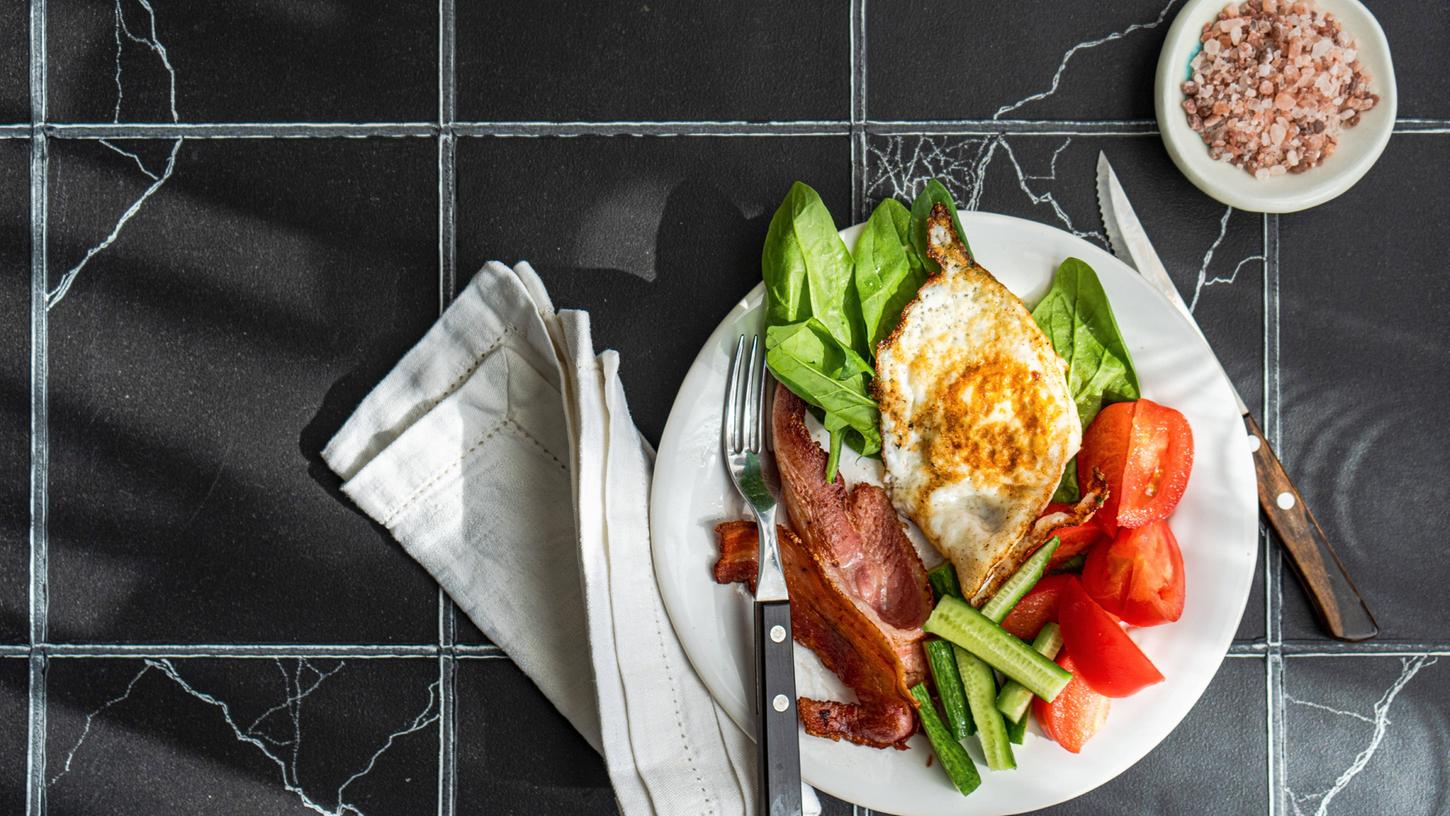 Frühstücken wie ein Kaiser? Nicht, wenn es nach einem britischen Biochemiker geht. Frühstücken wie ein Kaiser? Nicht, wenn es nach einem britischen Biochemiker geht.