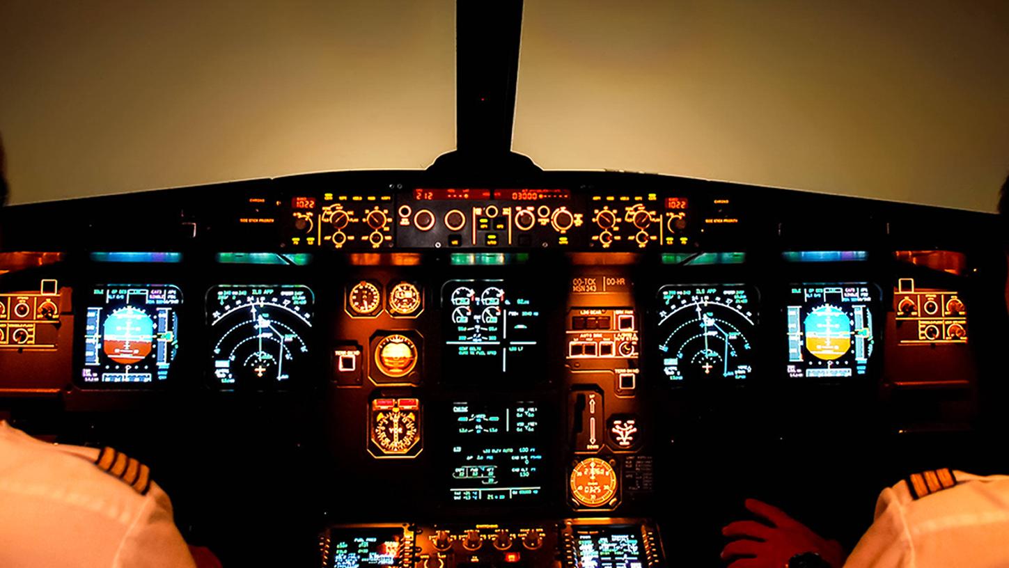 Wenn Piloten in der Dunkelheit lange Strecken zurücklegen müssen, ist die Zeit im Cockpit für viele ein Kampf gegen die Übermüdung.