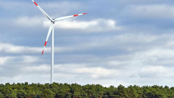 Berngau stimmt für neues Gewerbegebiet "Mühlfeld" und beharrt auf zusätzlicher Windenergiezone