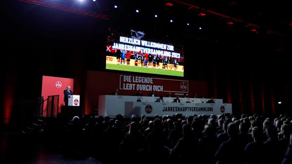 Alljährlich grüßt das Murmeltier - und lädt der 1. FC Nürnberg seine Mitglieder zur Jahreshauptversammlung. Am Donnerstag, 23. November, war es um 18 Uhr wieder soweit.