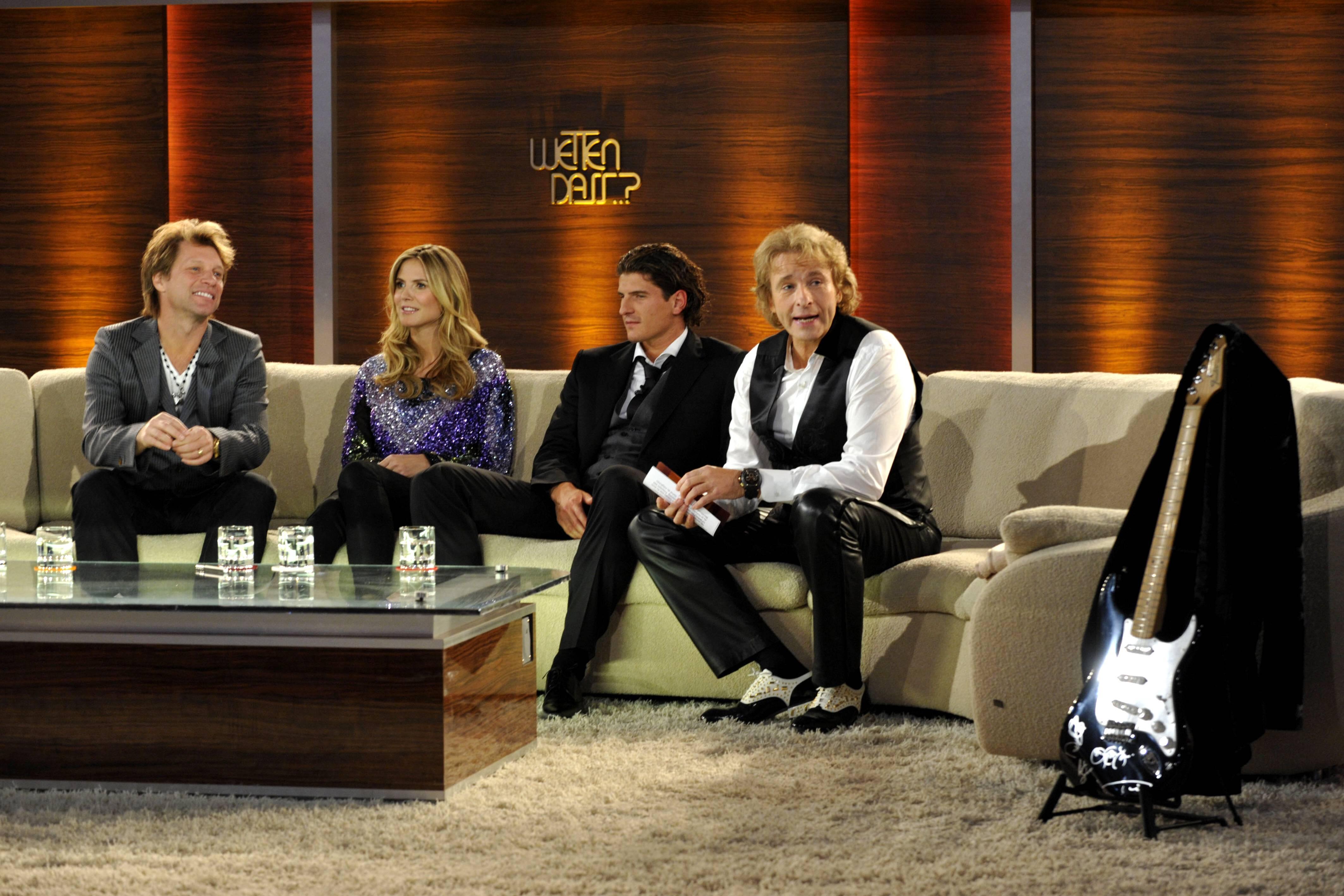 <p>Auch deutsche Stars kamen nicht zu kurz. Neben US-Rocker Jon Bon Jovie waren Heidi Klum und Mario Gomez 2010 bei "Wetten, dass..?" live aus Friedrichshafen zu sehen.</p>
