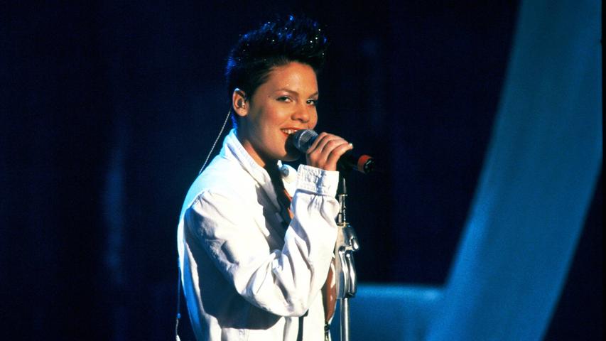 Sängerin Pink war Ende 2002 Teil der "Wetten, dass..?"-Show in Düsseldorf.