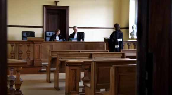 Amtsgericht Schwabach verurteilt Verkehrsrowdy zu Geldstrafe