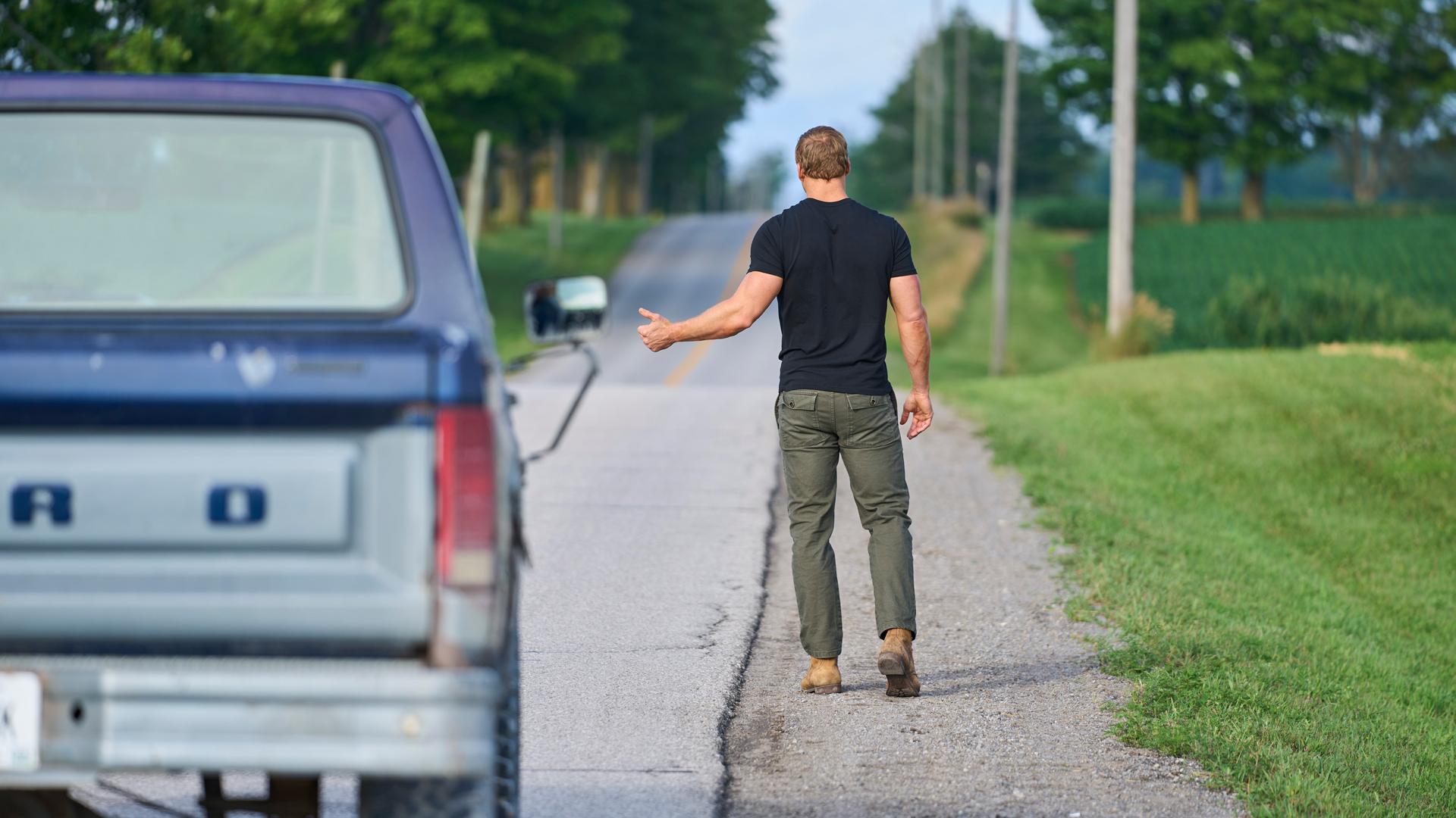 Das Amazon-Original "Jack Reacher" wird fortgesetzt. Staffel 2 der Actionreihe nach den Büchern von Lee Child startet am 15. Dezember. Diesmal begibt sich der Hauptcharakter nach dem Mord an seinen ehemaligen Partner auf einen blutigen Rachefeldzug.