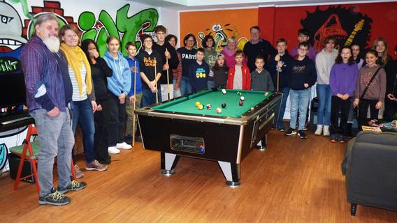 Dank zweier Sozialpädagogen: Jugendtreff "Point" in Kalchreuth startet wieder