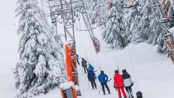Die Lifte laufen wieder: Skisaison im Südwesten startet