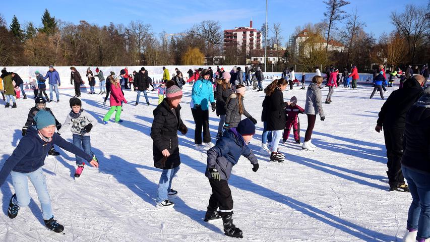 Keine Eisbahn: Warum der Winterspaß in Zirndorf heuer schon wieder ausfällt