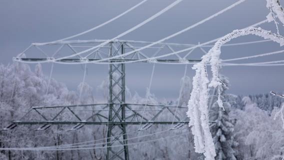 Schnee-Chaos sorgt für Stromausfälle im Landkreis Weißenburg-Gunzenhausen