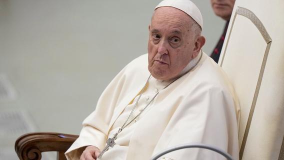 Papst auf dem Weg der Besserung