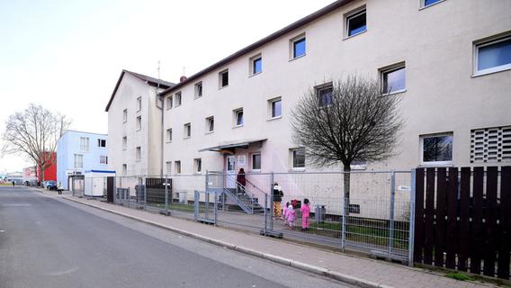 Brand im Notquartier: Feuer in Fürth raubte 15 Bewohnern noch die letzte bescheidene Habe