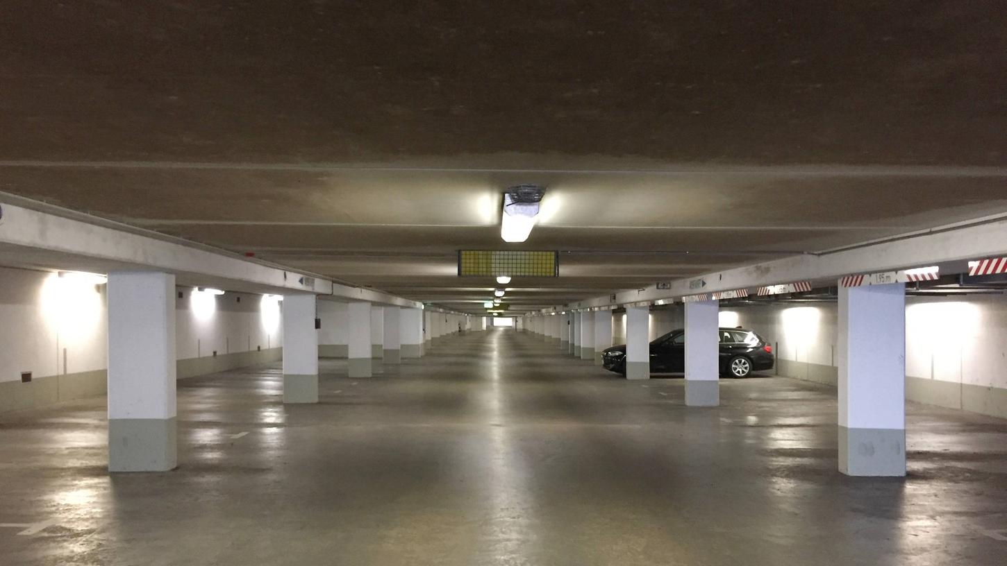 Die Beamten sperrten den Bereich ab. (Symbolbild) Die Beamten sperrten den Bereich ab. (Symbolbild)