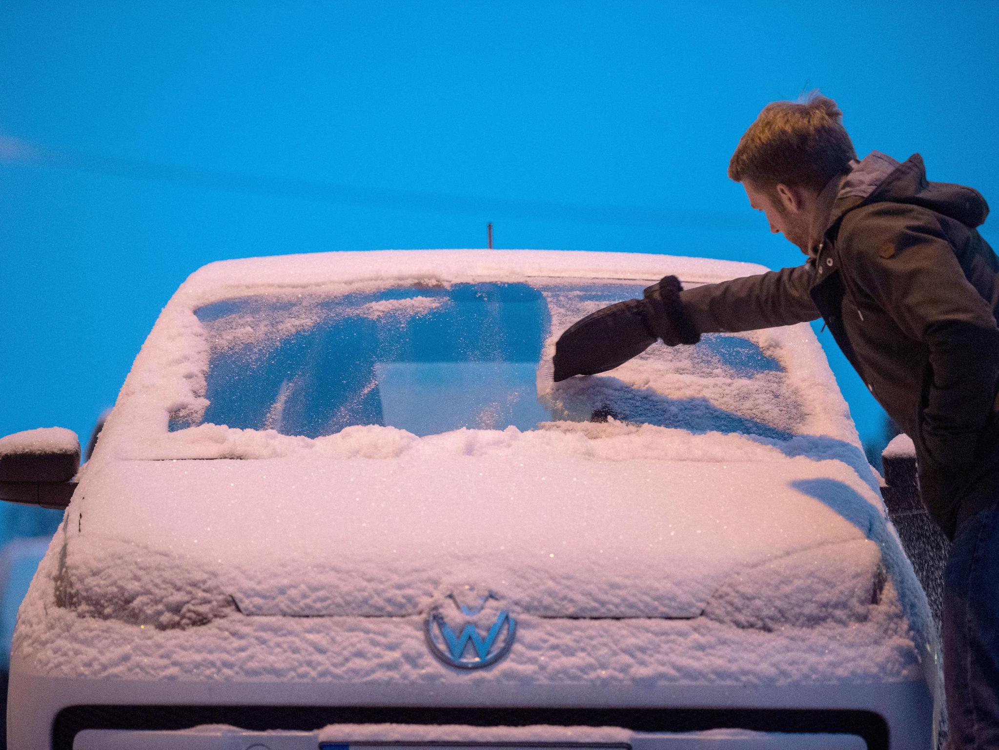 Bei Schnee und Eis sicher mit dem Auto unterwegs