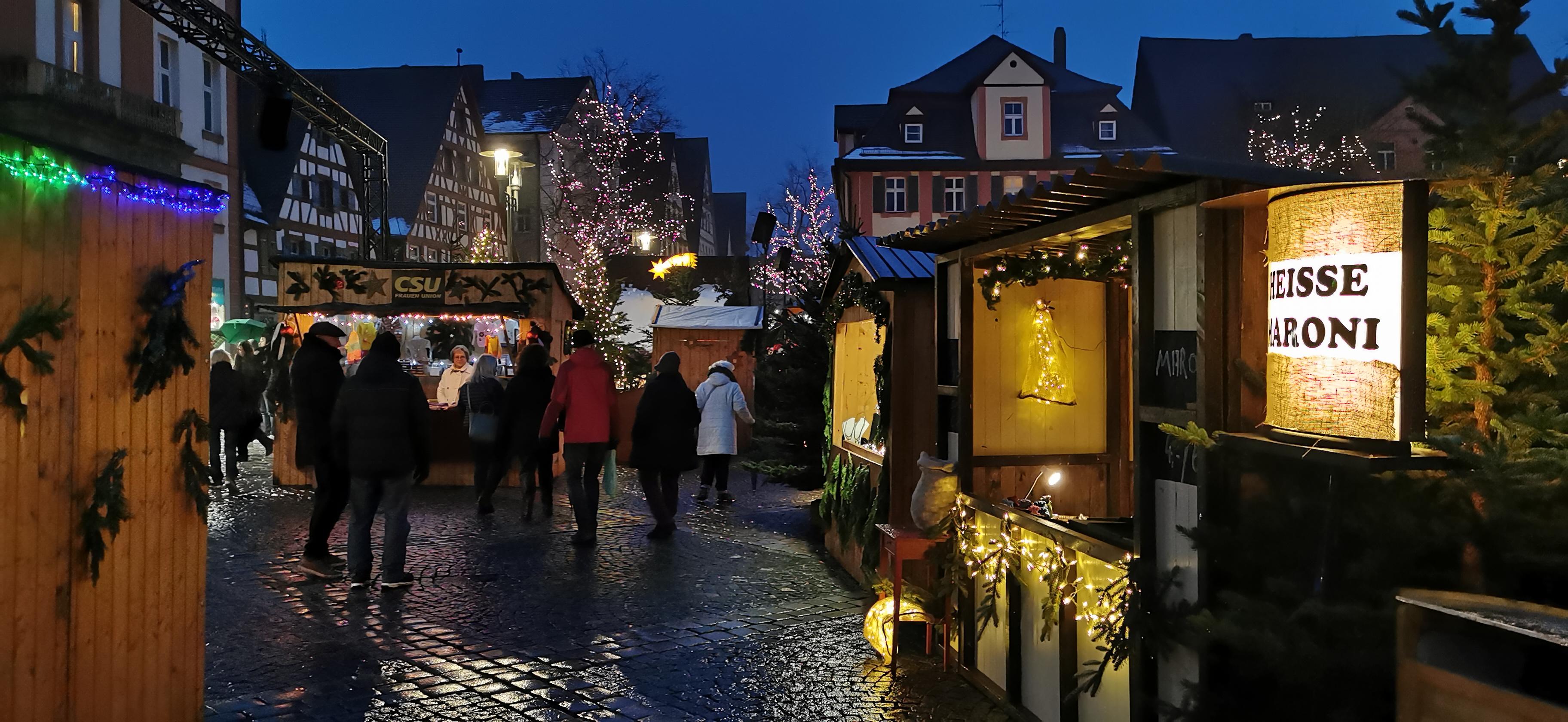Weitere Impressionen vom ersten Weihnachtsmarkt-Wochenende in Schwabach.