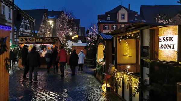 Weitere Impressionen vom ersten Weihnachtsmarkt-Wochenende in Schwabach.