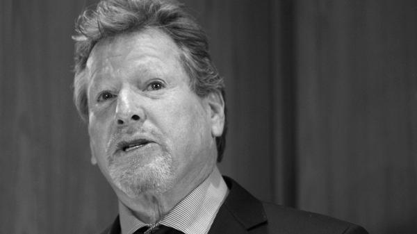 Der US-Schauspieler Ryan O’Neal, Star aus Filmen wie "Love Story", "Paper Moon" oder "Barry Lyndon", ist tot. Sein Vater sei am 8.Dezember "friedlich" gestorben, gab Sohn Patrick O'Neal (56) auf Instagram bekannt. Er wurde 82 Jahre alt.