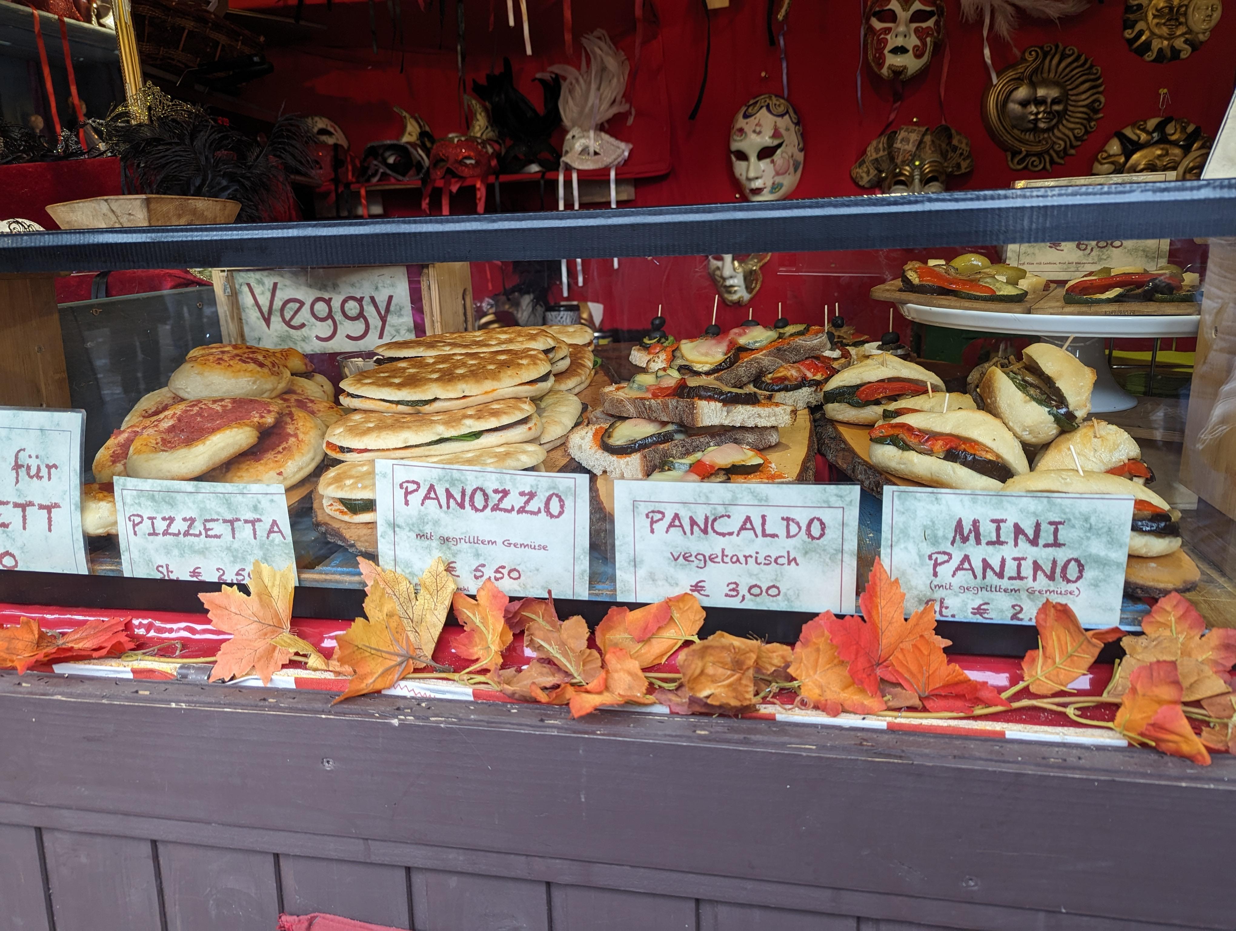 Vegetarische und vegane Spezialitäten auf dem Christkindlesmarkt