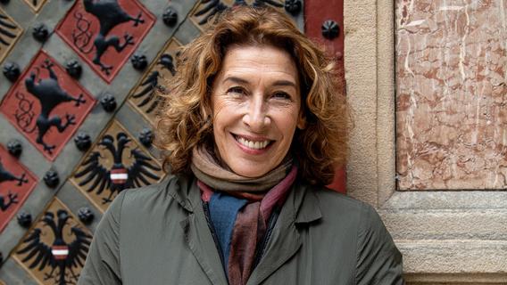 "Bibi ist mir sehr ähnlich": Adele Neuhauser über den "Tatort" und ihren Besuch in Altdorf