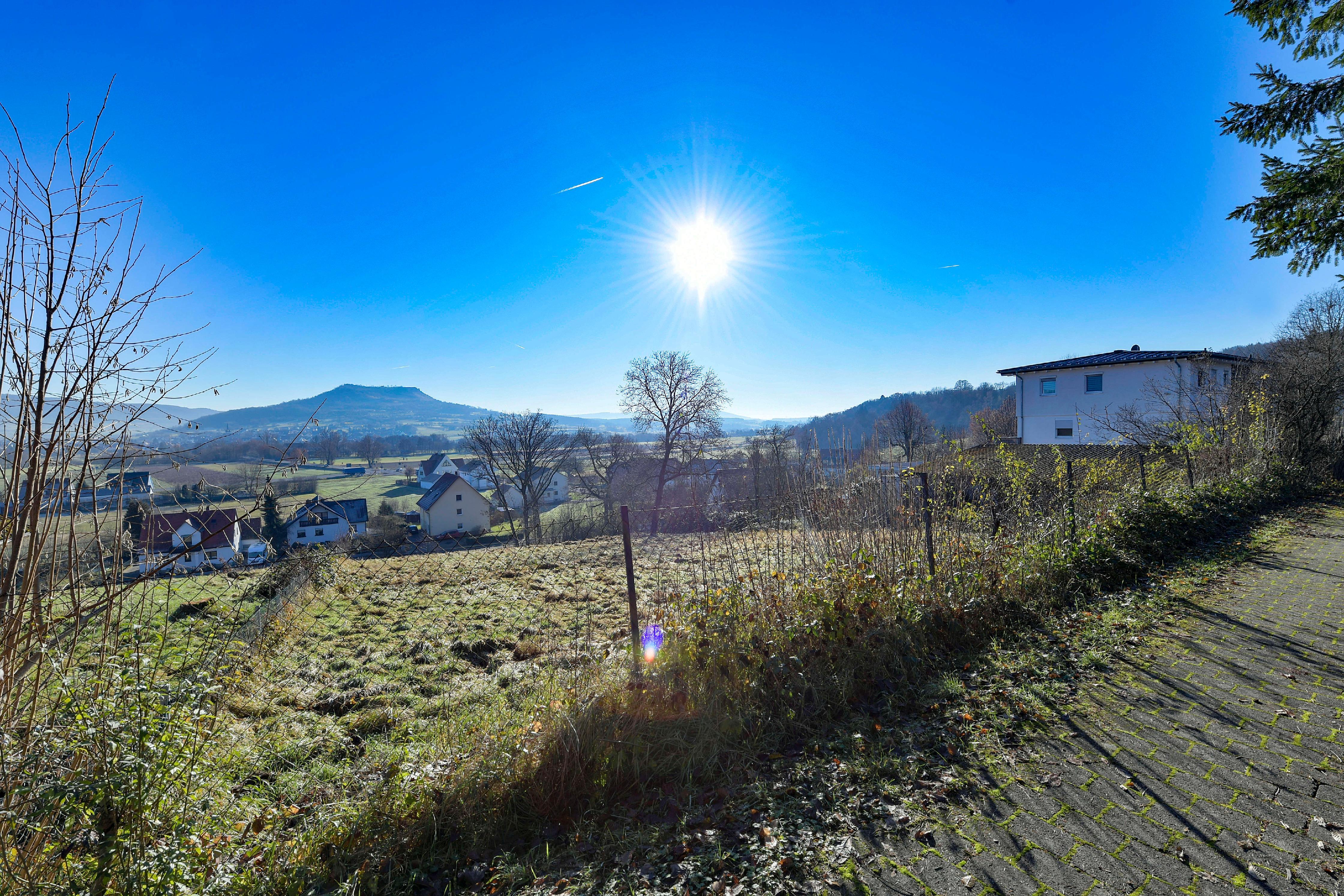 Bauen und Wohnen in Weilersbach mit Blick aufs Walberla - und das Kita