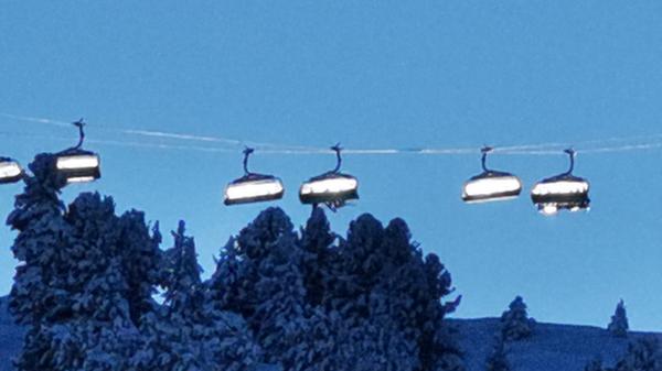 Die Silberregion Karwendel liegt in unmittelbarer Nachbarschaft zu den großen Skigebieten im Zillertal.