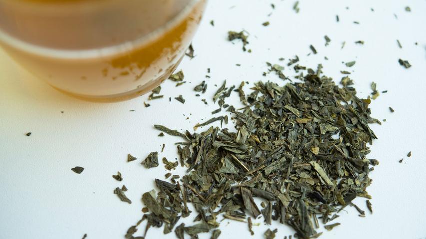 Grüner Tee ist reich an Antioxidantien und ein gesundes Getränk.