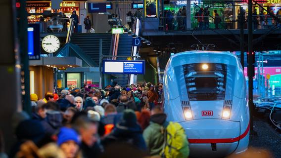 "Zoltan" fegt über das Land: Das sollten Bahnkunden mit Start und Ziel Nürnberg beachten