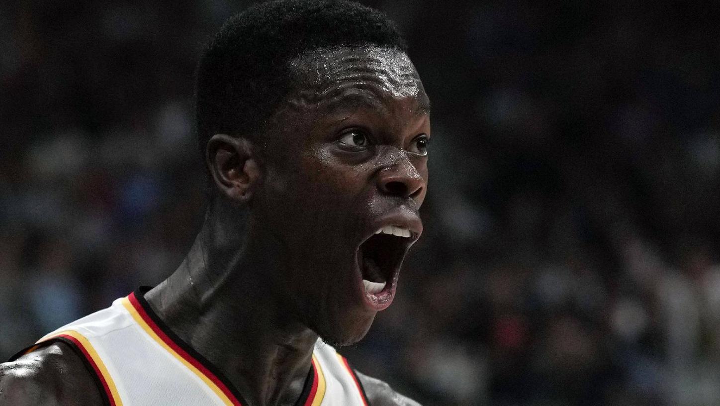 Dennis Schröder zieht noch einmal unnachahmlich zum Korb, dann ist Deutschland tatsächlich Weltmeister Dennis Schröder zieht noch einmal unnachahmlich zum Korb, dann ist Deutschland tatsächlich Weltmeister