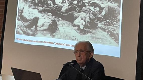 Mehrere KZs überlebt: Einer der letzten Zeitzeugen des Holocaust zu Gast in Schwabach